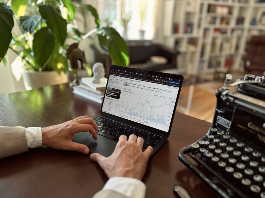 Newslettery Okiem Stratega